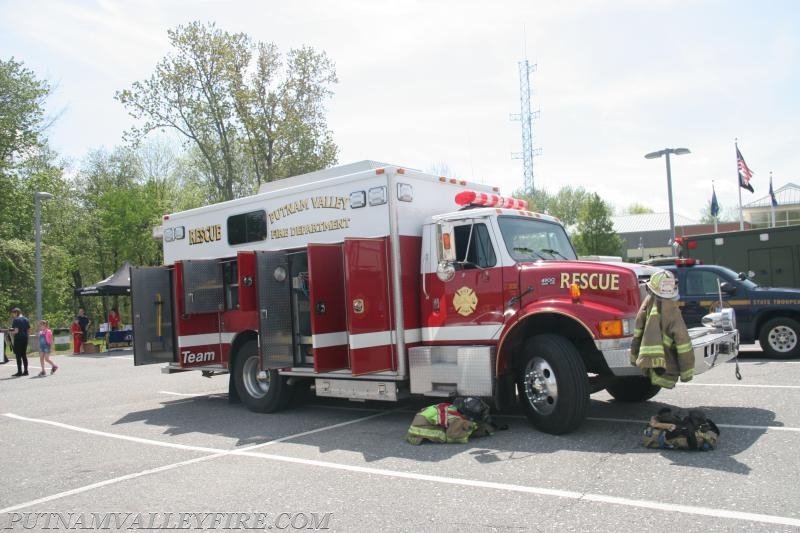 5/14/2016 PVFD Participates in the Annual Children's Expo & Safety Fair - Photo's courtesy of Lois Rizzi