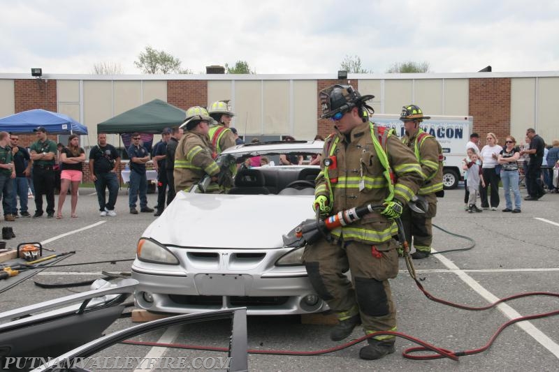 5/14/2016 PVFD Participates in the Annual Children's Expo & Safety Fair - Photo's courtesy of Lois Rizzi