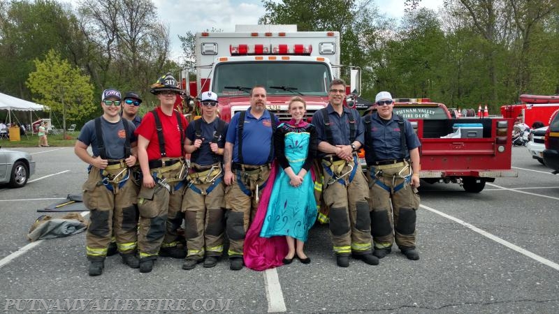 5/14/2016 PVFD Participates in the Annual Children's Expo & Safety Fair - Photo's courtesy of Lois Rizzi